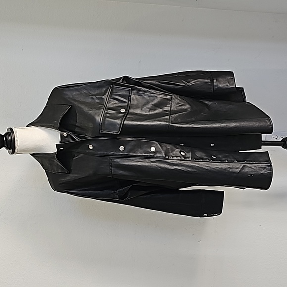 Zara Oversized Vegan Leather Jacket Shirt long sleeves snap closure Size M - Picture 6 of 15